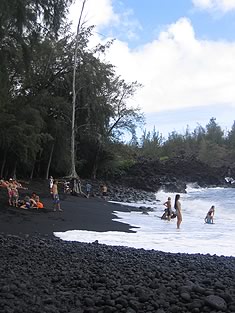 Hawaii Big Island vacation rental Kehena blacksand beach